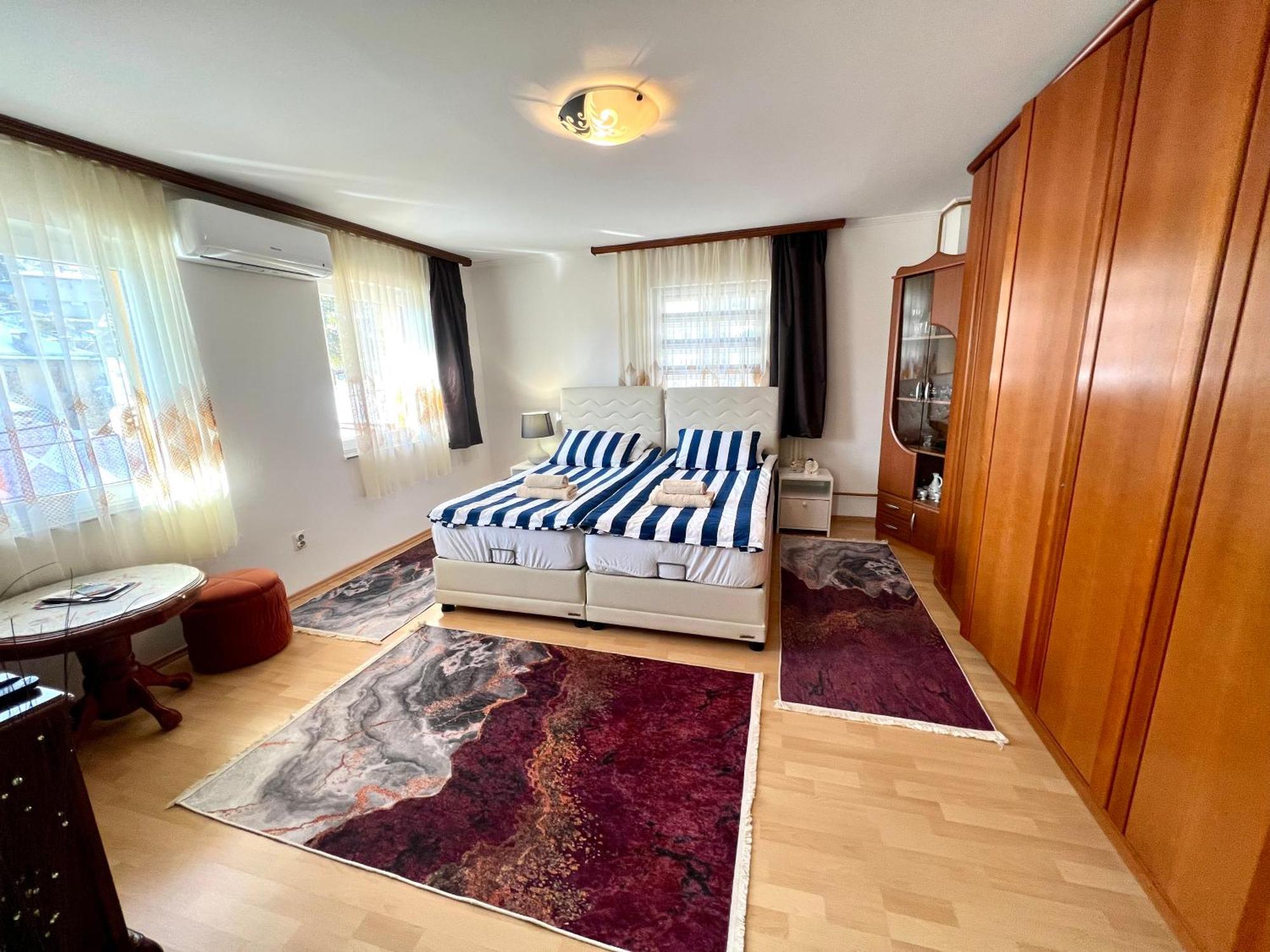 Hani Studio Apartment Sarajewo Zewnętrze zdjęcie