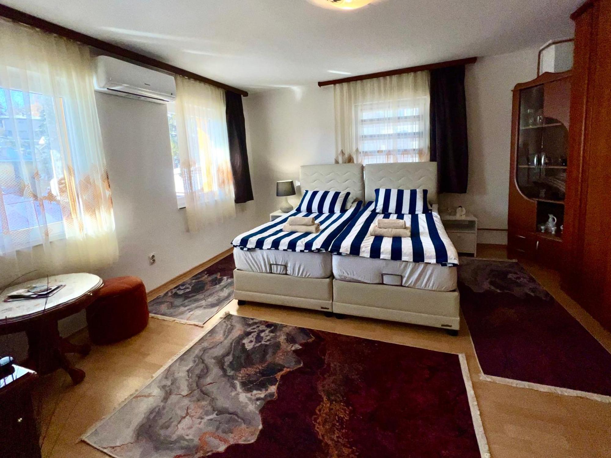 Hani Studio Apartment Sarajewo Zewnętrze zdjęcie