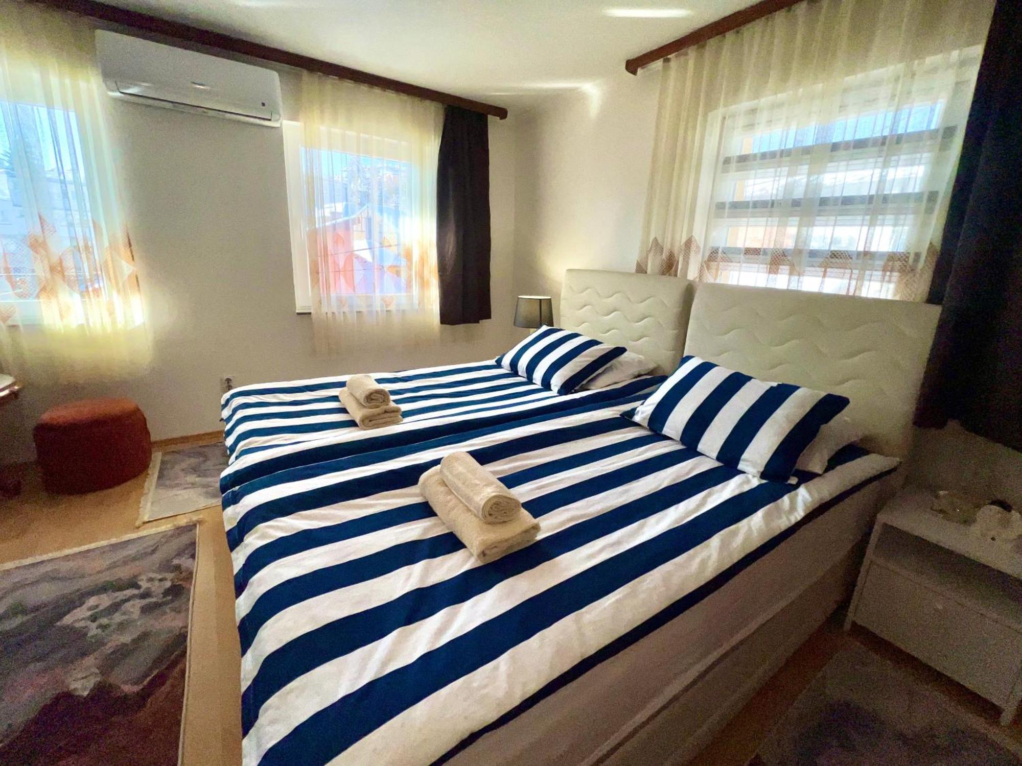 Hani Studio Apartment Sarajewo Zewnętrze zdjęcie